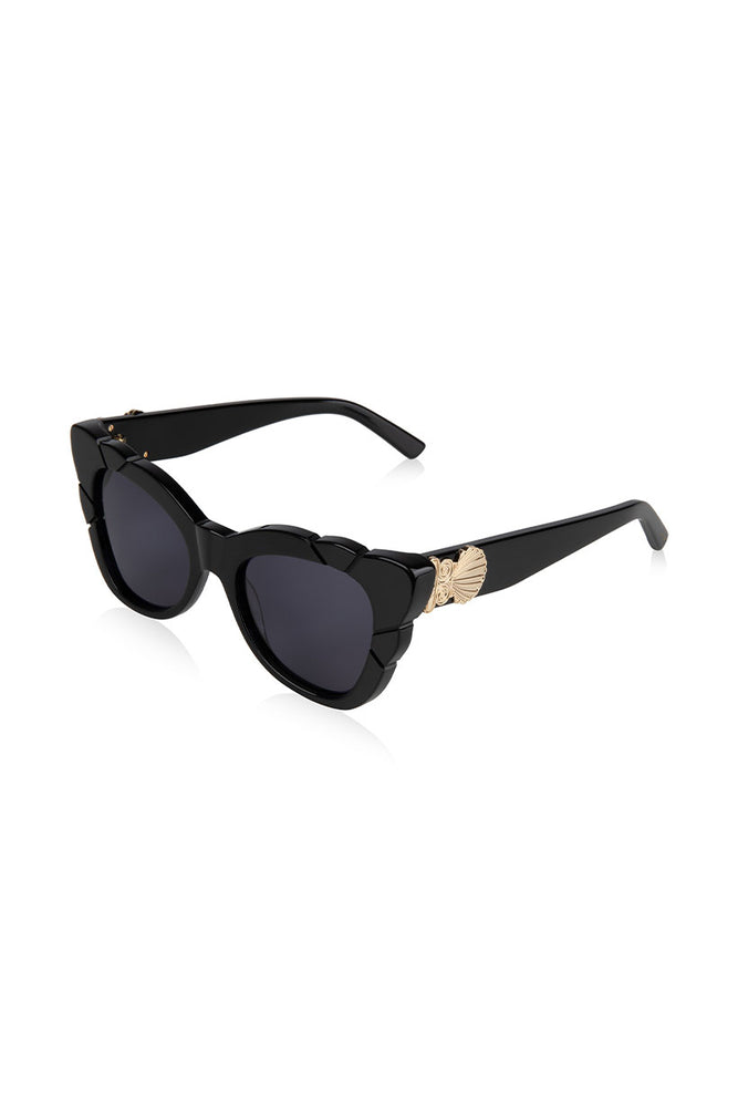 Marilyn with Solid Grey Lens