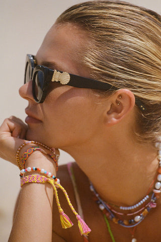 marilyn-with-solid-grey-lens